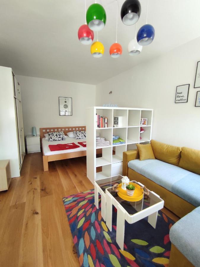 Apartment Sea